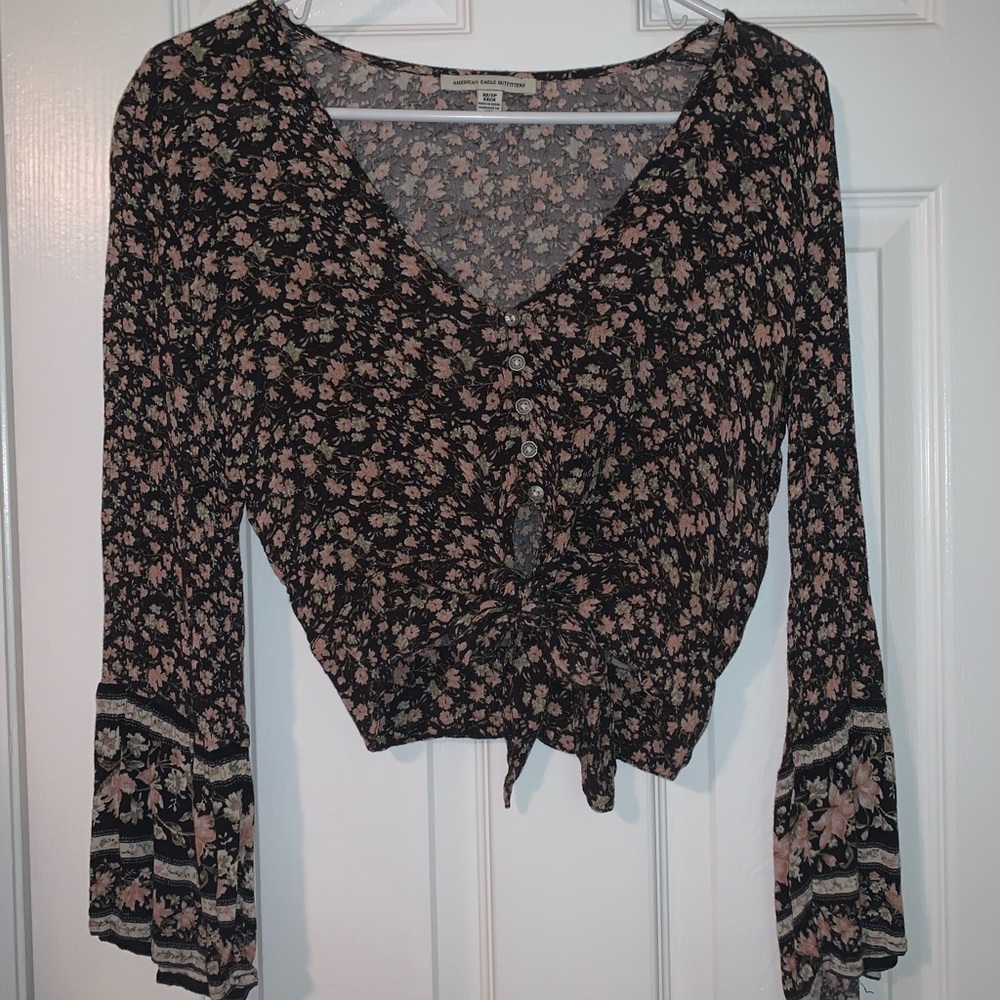 American Eagle floral bell sleeve crop top